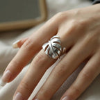 Monstera Leaf Ring