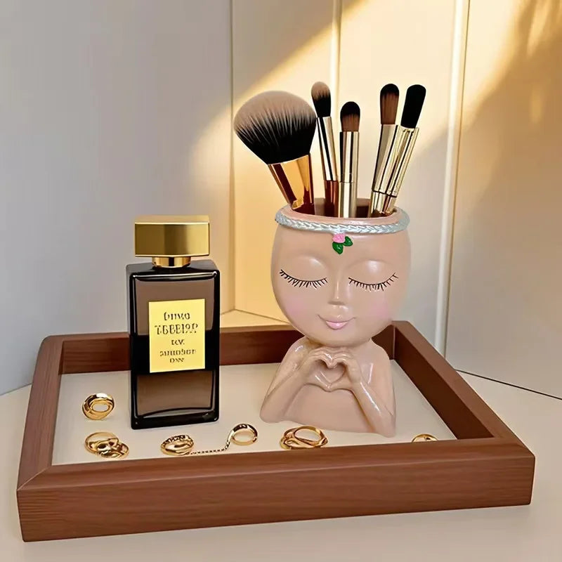 Blush Face Brush Holder