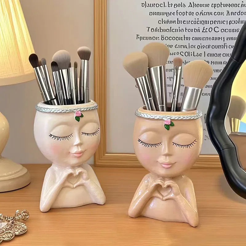Blush Face Brush Holder